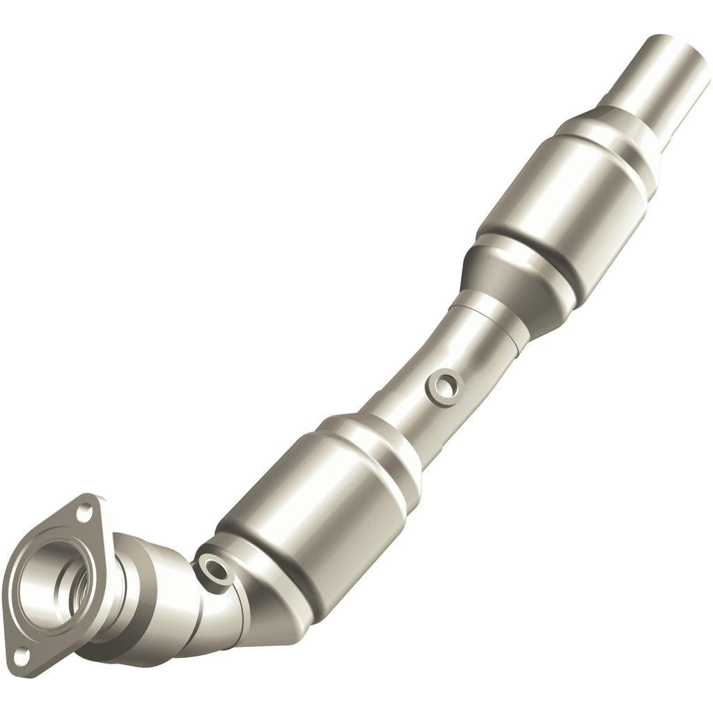 MagnaFlow Exhaust Products 49939 OEM Grade Direct-Fit Catalytic Converter for Select Chevrolet Camaro