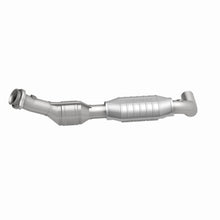 Load image into Gallery viewer, MagnaFlow Exhaust Products 447133 California CARB Direct-Fit Catalytic Converter for Select Ford F-150, Ford F-250