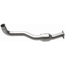Load image into Gallery viewer, MagnaFlow Exhaust Products 60501 OEM Grade Diesel Oxidation Catalyst for Select Chevrolet Silverado HD, Chevrolet Silverado 3500, GMC Sierra HD, GMC Sierra