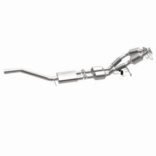 Load image into Gallery viewer, MagnaFlow Exhaust Products 280321 OEM Grade Direct-Fit Catalytic Converter for Select Volkswagen Atlas, Volkswagen Atlas Cross Sport