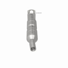 Load image into Gallery viewer, MagnaFlow Exhaust Products 24161 HM Grade Direct-Fit Catalytic Converter for Select Ford F-250 Super Duty, Ford F-350 Super Duty, Ford F-450 Super Duty, Ford F-550 Super Duty