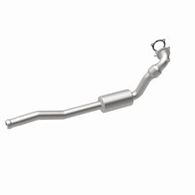 Load image into Gallery viewer, MagnaFlow Exhaust Products 4481282 California CARB Direct-Fit Catalytic Converter for Select Volvo C70, Volvo S70, Volvo V70