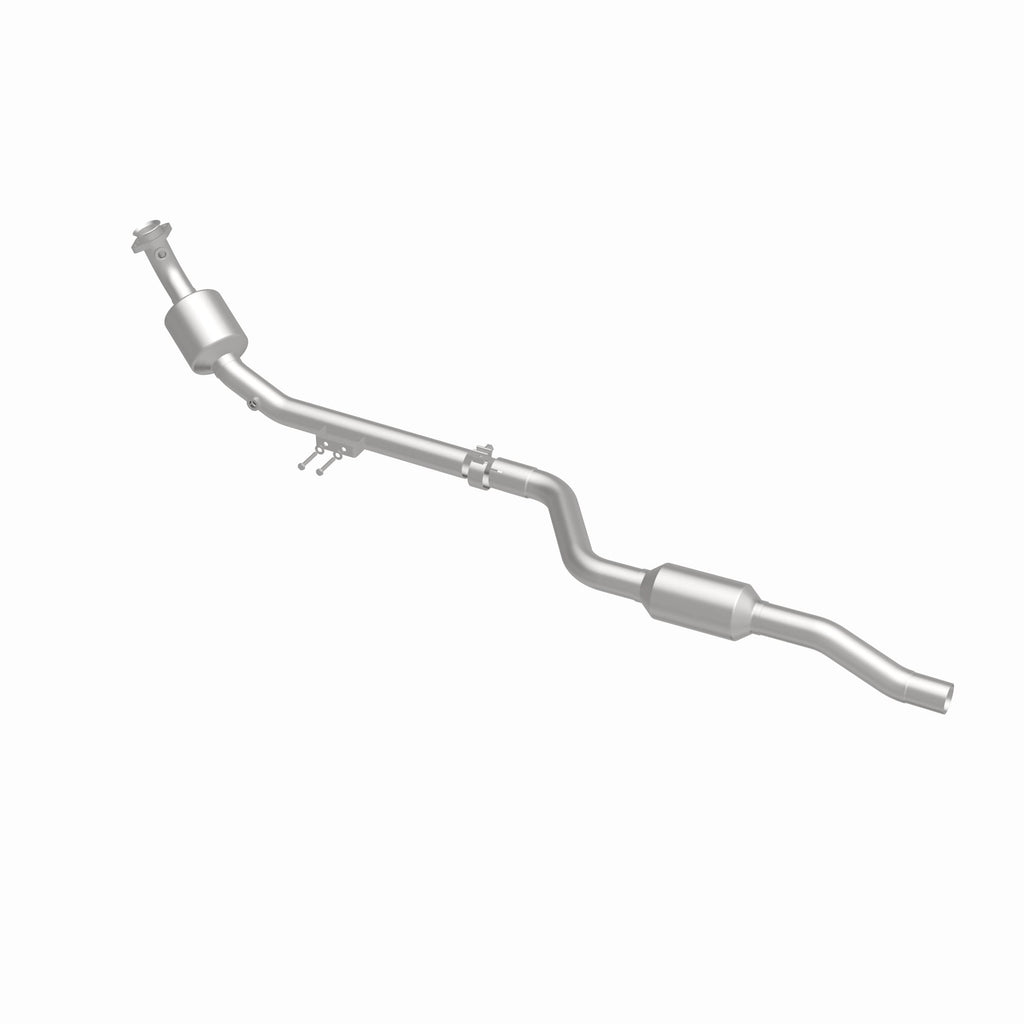 MagnaFlow Exhaust Products 551706 California CARB Direct-Fit Catalytic Converter for Select Mercedes-Benz CLS500, Mercedes-Benz E500