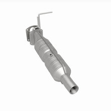 Load image into Gallery viewer, MagnaFlow Exhaust Products 280435 OEM Grade Direct-Fit Catalytic Converter for Select Ford F-53 Motorhome Chassis, Ford F-59 Commercial Stripped Chassis