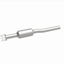 Load image into Gallery viewer, MagnaFlow Exhaust Products 280448 OEM Grade Direct-Fit Catalytic Converter for Select Ford E-450 Super Duty