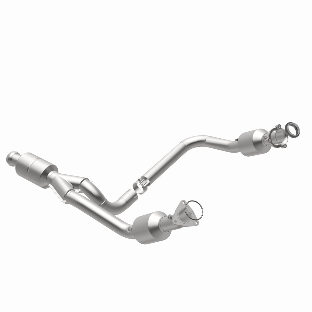 MagnaFlow Exhaust Products 52642 OEM Grade Direct-Fit Catalytic Converter for Select Chevrolet Silverado 1500, Chevrolet Silverado LD, Chevrolet Suburban, Chevrolet Tahoe, GMC Sierra 1500, GMC Sierra Limited, GMC Yukon, GMC Yukon XL