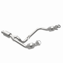Load image into Gallery viewer, MagnaFlow Exhaust Products 52642 OEM Grade Direct-Fit Catalytic Converter for Select Chevrolet Silverado 1500, Chevrolet Silverado LD, Chevrolet Suburban, Chevrolet Tahoe, GMC Sierra 1500, GMC Sierra Limited, GMC Yukon, GMC Yukon XL