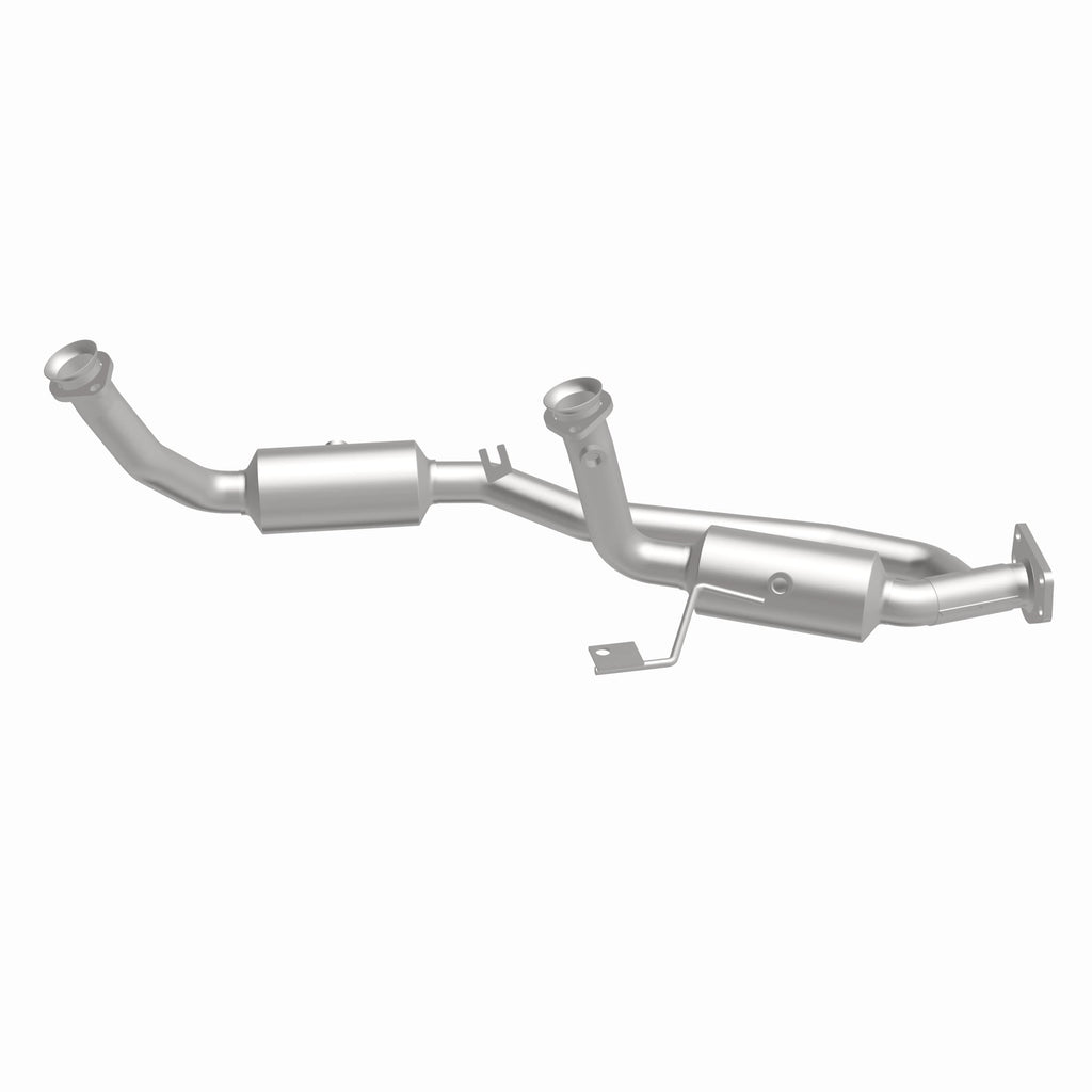 MagnaFlow Exhaust Products 4551079 California CARB Direct-Fit Catalytic Converter for Select Ford Freestar, Mercury Monterey