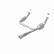 Load image into Gallery viewer, MagnaFlow Exhaust Products 49886 OEM Grade Direct-Fit Catalytic Converter for Select Buick Rainier, Chevrolet Trailblazer EXT, GMC Envoy XL, GMC Envoy XUV, Isuzu Ascender