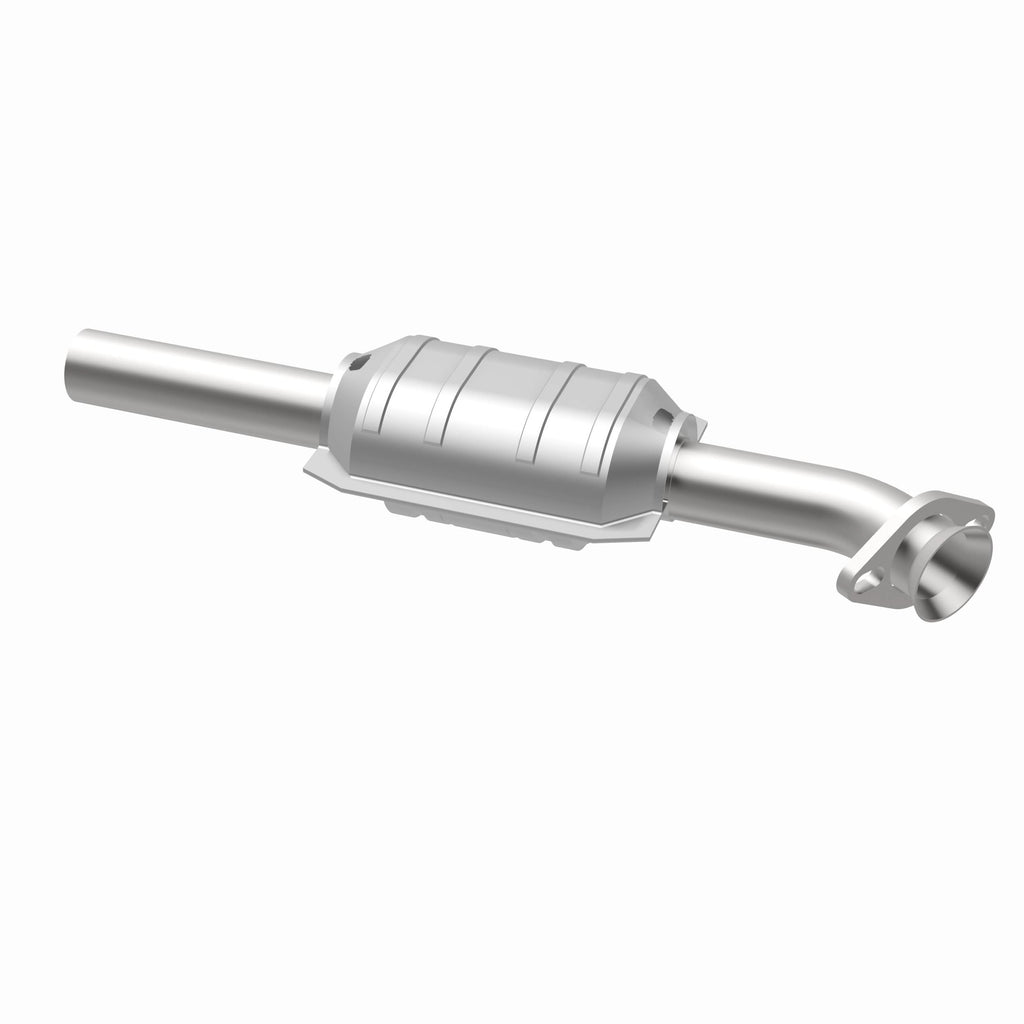 MagnaFlow Exhaust Products 23369 Standard Grade Direct-Fit Catalytic Converter for Select Ford Tempo, Mercury Topaz