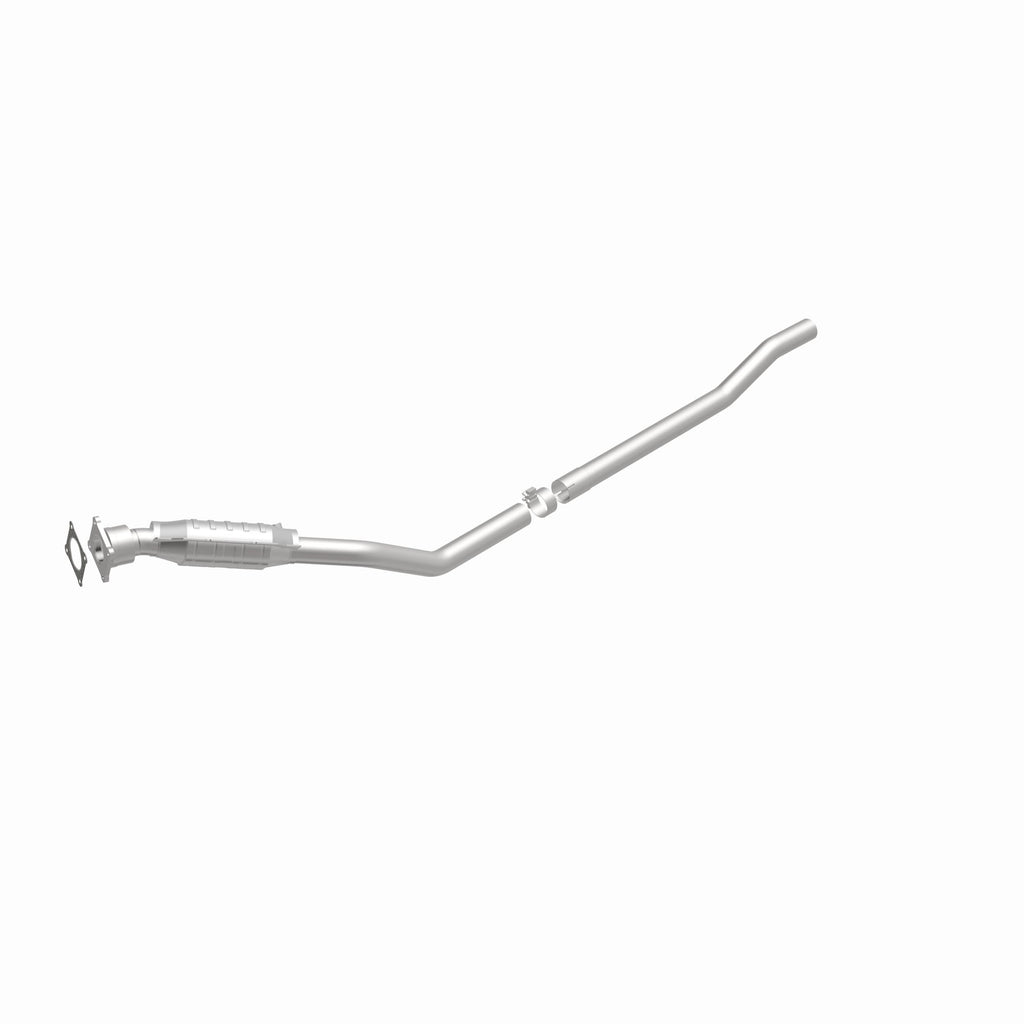 MagnaFlow Exhaust Products 51155 OEM Grade Direct-Fit Catalytic Converter for Select Chrysler Grand Voyager, Chrysler Town & Country, Chrysler Voyager, Dodge Caravan, Dodge Grand Caravan