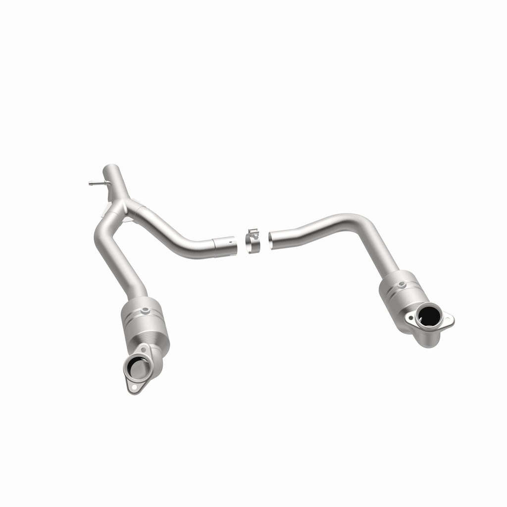 MagnaFlow Exhaust Products 52153 OEM Grade Direct-Fit Catalytic Converter for Select Ford E-150, Ford E-250