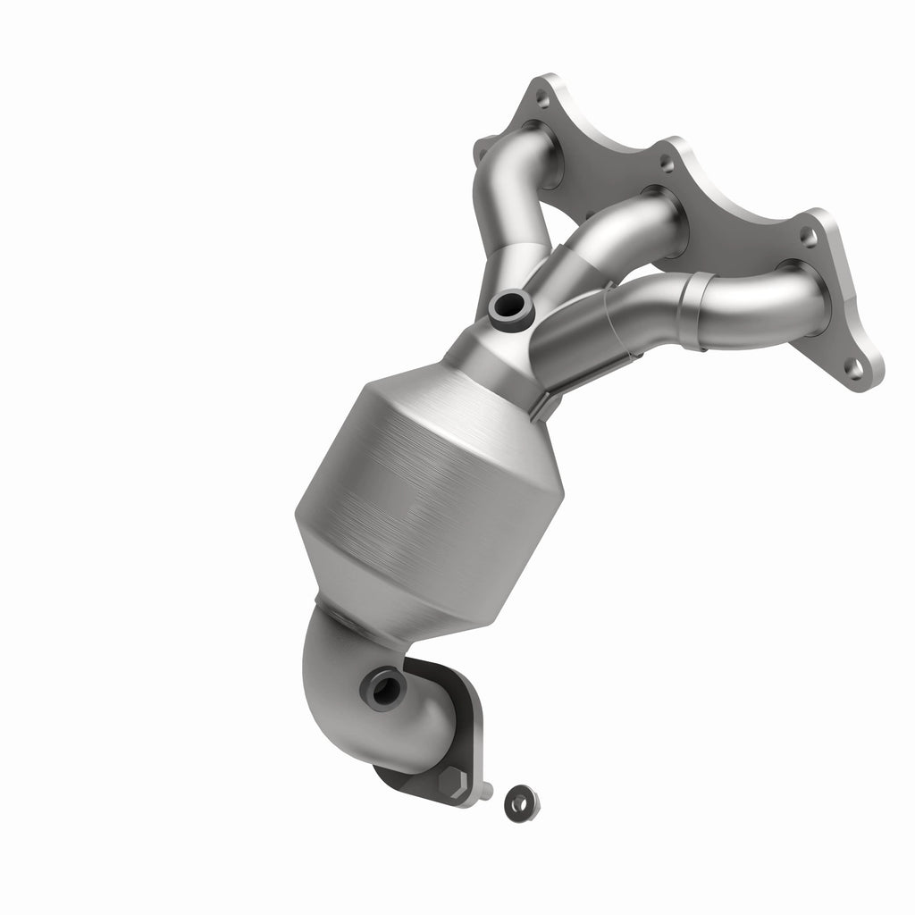 MagnaFlow Exhaust Products 50677 HM Grade Manifold Catalytic Converter for Select Mitsubishi Endeavor, Mitsubishi Galant
