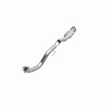Load image into Gallery viewer, MagnaFlow Exhaust Products 49602 OEM Grade Direct-Fit Catalytic Converter for Select Chevrolet Express 2500, Chevrolet Express 3500, GMC Savana 2500, GMC Savana