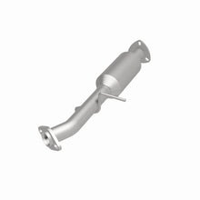 Load image into Gallery viewer, MagnaFlow Exhaust Products 3391669 California CARB Direct-Fit Catalytic Converter for Select Kia Sportage