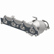 Load image into Gallery viewer, MagnaFlow Exhaust Products 6511994 California CARB Manifold Catalytic Converter for Select Hyundai Accent, Kia Rio