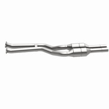 Load image into Gallery viewer, MagnaFlow Exhaust Products 5671760 California CARB Direct-Fit Catalytic Converter for Select BMW 325Ci, BMW 325i
