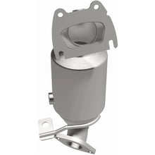 Load image into Gallery viewer, MagnaFlow Exhaust Products 22-160 OEM Grade Manifold Catalytic Converter for Select Chrysler 200, Jeep Cherokee