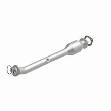 Load image into Gallery viewer, MagnaFlow Exhaust Products 5491670 California CARB Direct-Fit Catalytic Converter for Select Nissan Frontier, Nissan Pathfinder, Nissan Xterra