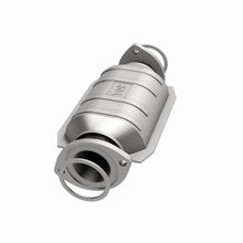 Load image into Gallery viewer, MagnaFlow Exhaust Products 23622 HM Grade Direct-Fit Catalytic Converter for Select Lexus LX450, Toyota Land Cruiser