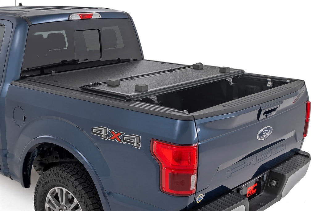 Rough Country 47220651B Hard Low Profile Bed Cover for Select Ford F-250 Super Duty, Ford F-350 Super Duty