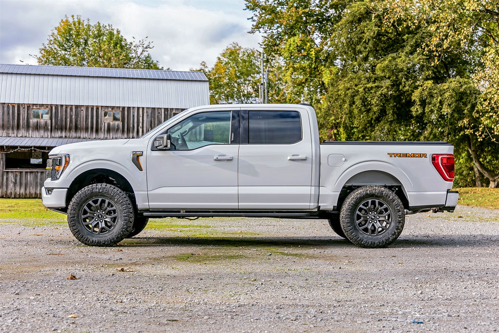Rough Country 510040 Suspension Lift Kit w/Shocks for Select Ford F-150