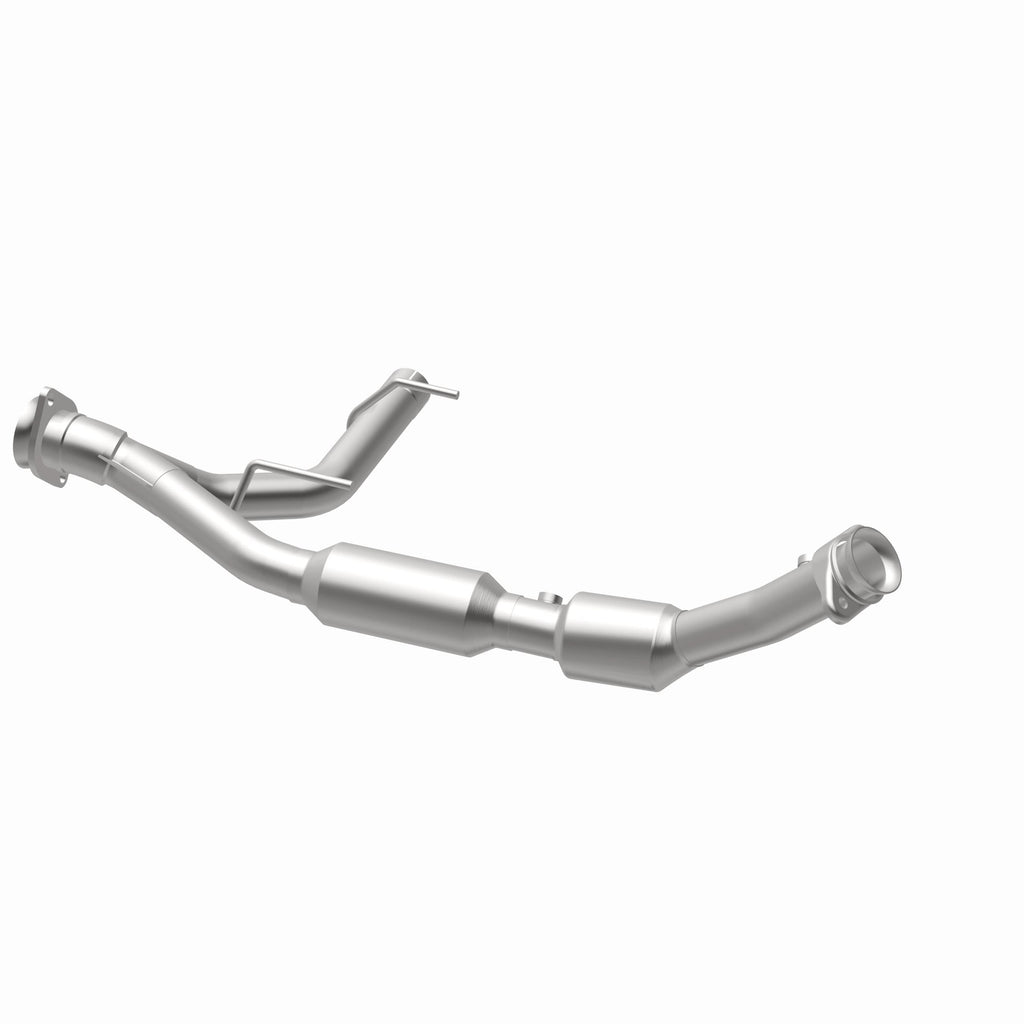 MagnaFlow Exhaust Products 4583078 California CARB Direct-Fit Catalytic Converter for Select Ford Expedition