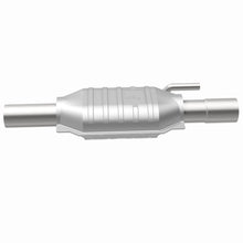 Load image into Gallery viewer, MagnaFlow Exhaust Products 95220 HM Grade Direct-Fit Catalytic Converter for Select Dodge Ram 2500, Dodge Ram