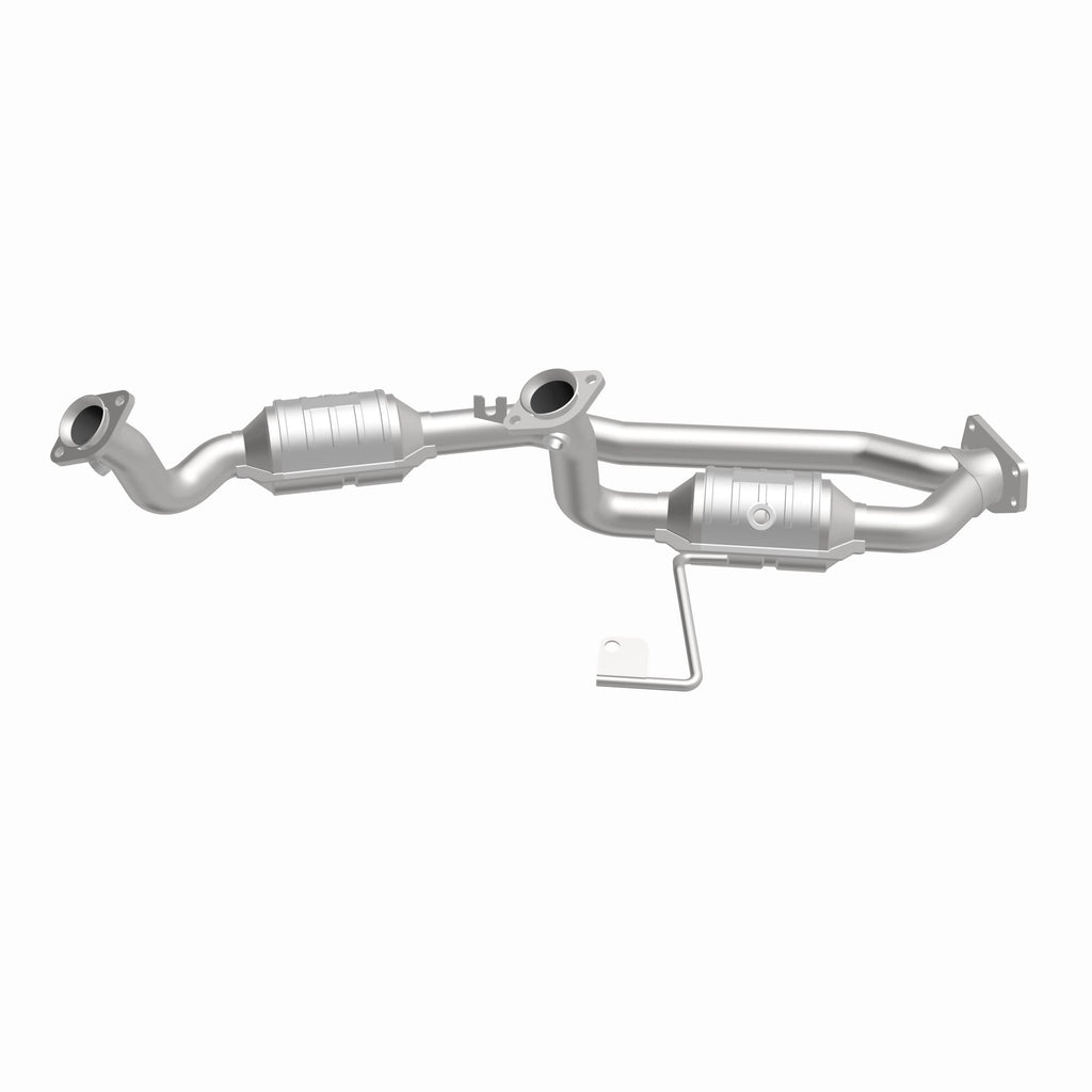 MagnaFlow Exhaust Products 49624 OEM Grade Direct-Fit Catalytic Converter for Select Ford Windstar