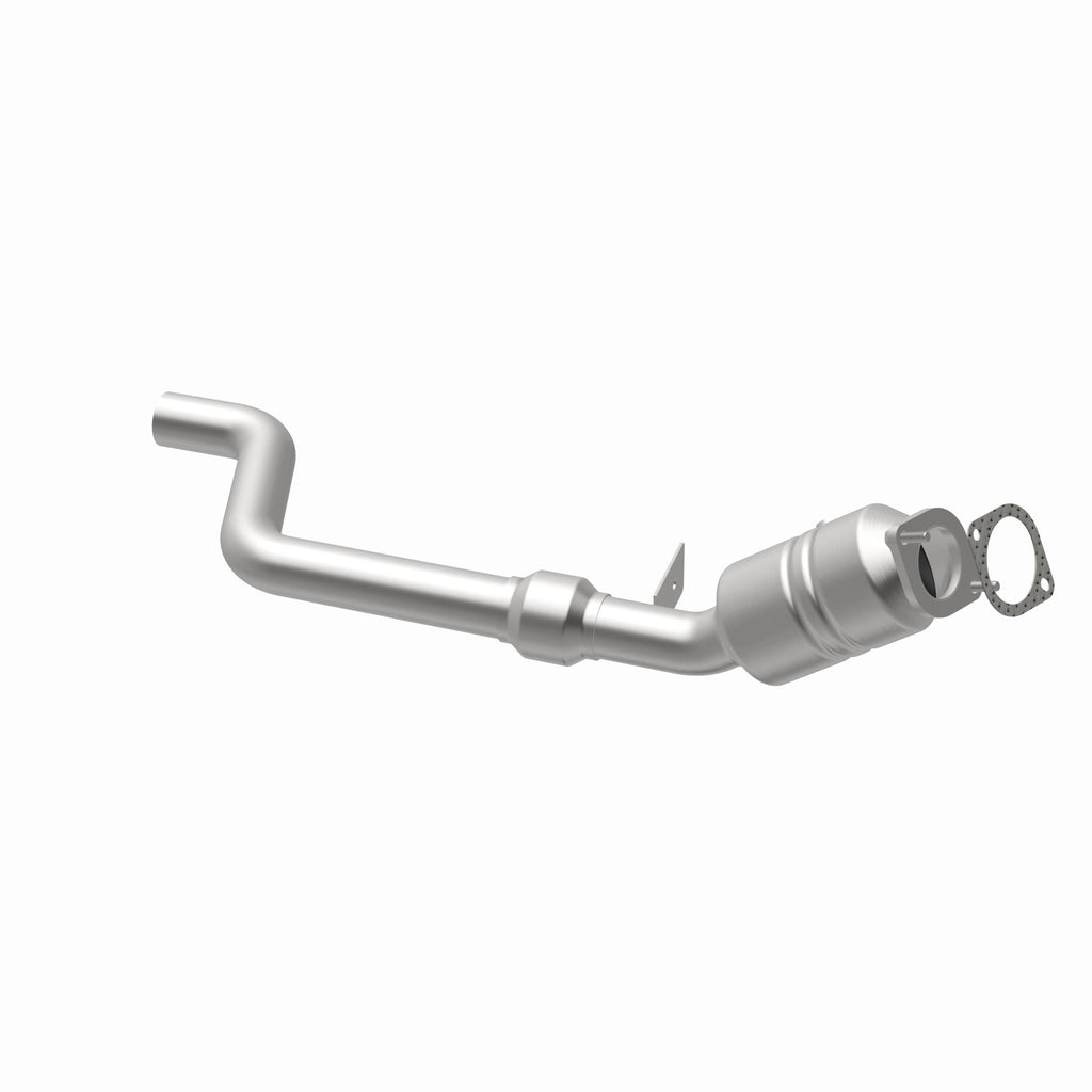 MagnaFlow Exhaust Products 52225 OEM Grade Direct-Fit Catalytic Converter for Select Ford Mustang