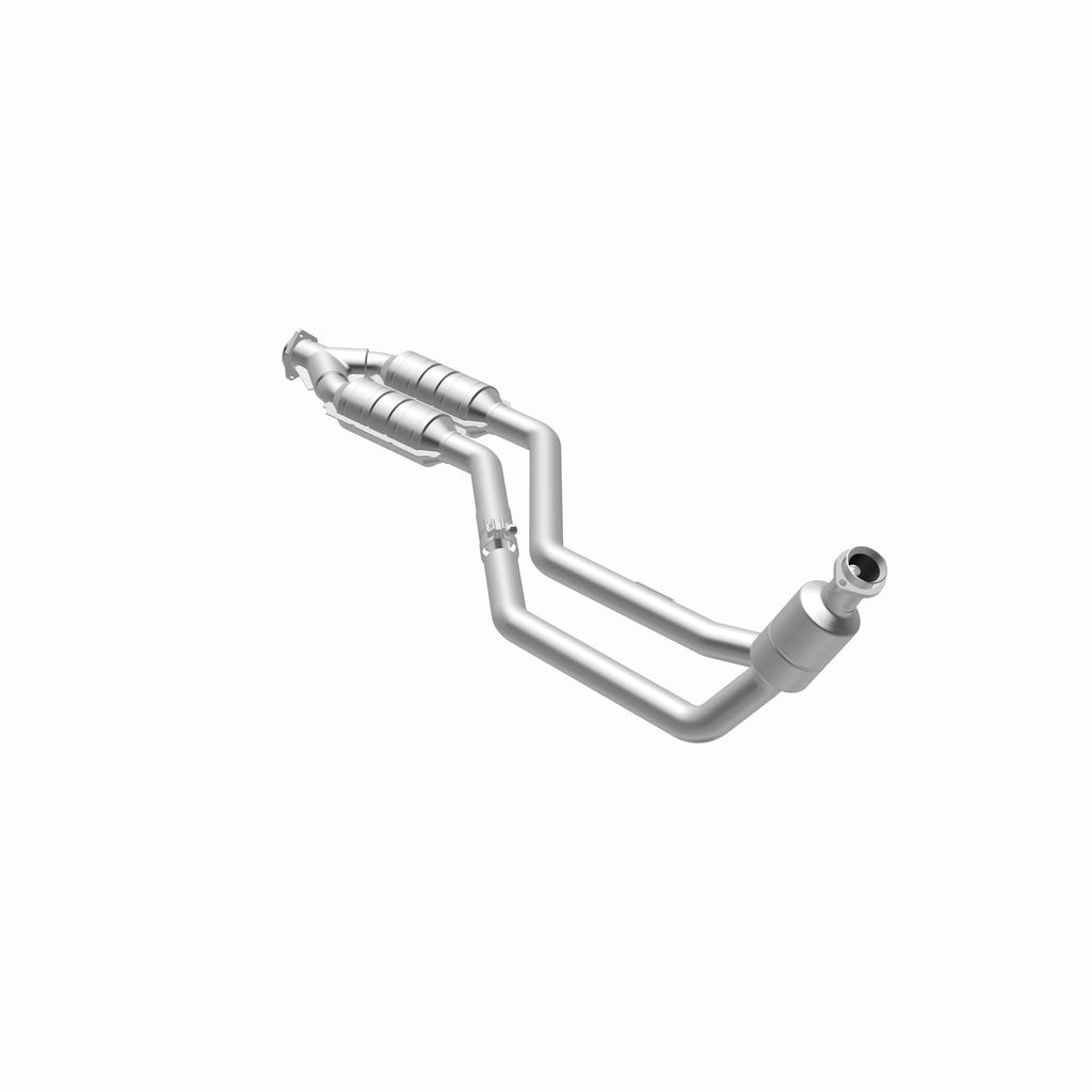 MagnaFlow Exhaust Products 24044 HM Grade Direct-Fit Catalytic Converter for Select Mercedes-Benz C280, Mercedes-Benz CLK320, Mercedes-Benz CLK430