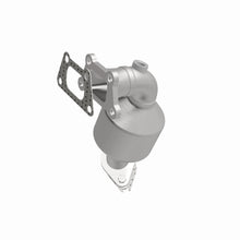 Load image into Gallery viewer, MagnaFlow Exhaust Products 5582220 California CARB Manifold Catalytic Converter for Select Cadillac SRX, Saab 9-4X