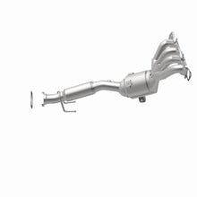 Load image into Gallery viewer, MagnaFlow Exhaust Products 5551444 California CARB Manifold Catalytic Converter for Select Ford Transit Connect