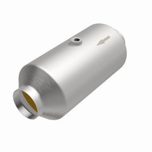 Load image into Gallery viewer, MagnaFlow Exhaust Products 51299 OEM Grade Universal Catalytic Converter for Select Ford E-450 Super Duty, Ford F-350 Super Duty, Ford F-450 Super Duty, Ford F-53 Motorhome Chassis, Ford F-550 Super Duty, Ford F-59 Commercial Stripped Chassis, Ford