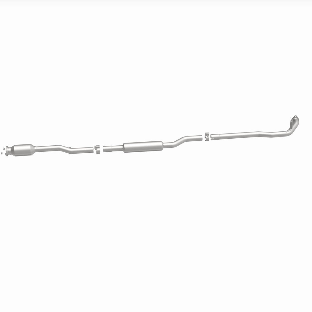 MagnaFlow Exhaust Products 280651 OEM Grade Direct-Fit Catalytic Converter for Select Mitsubishi Outlander