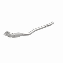 Load image into Gallery viewer, MagnaFlow Exhaust Products 4561539 California CARB Direct-Fit Catalytic Converter for Select Chrysler 300, Dodge Magnum