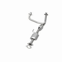 Load image into Gallery viewer, MagnaFlow Exhaust Products 447250 California CARB Direct-Fit Catalytic Converter for Select Ford Aerostar
