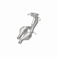 Load image into Gallery viewer, MagnaFlow Exhaust Products 5491957 California CARB Direct-Fit Catalytic Converter for Select Audi Q7, Volkswagen Touareg
