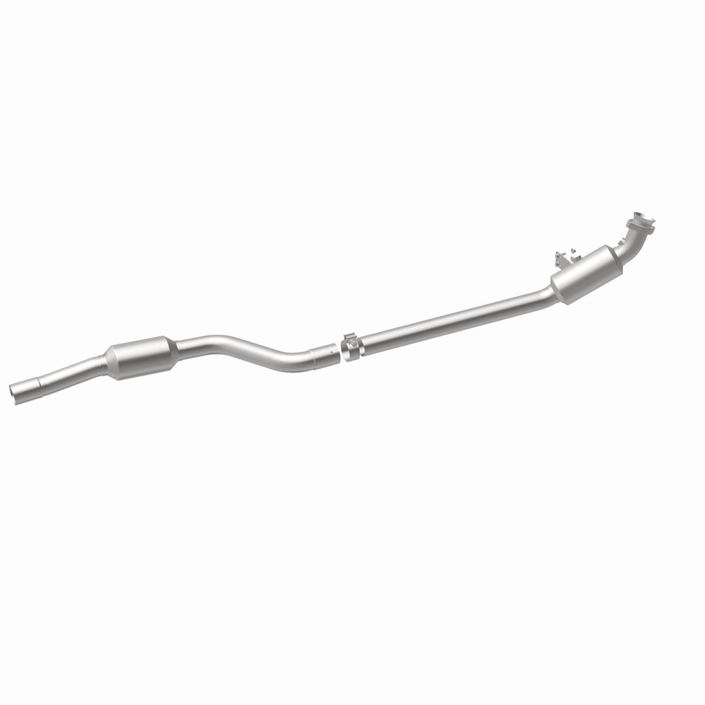 MagnaFlow Exhaust Products 21-564 OEM Grade Direct-Fit Catalytic Converter for Select Mercedes-Benz CLS550, Mercedes-Benz E550