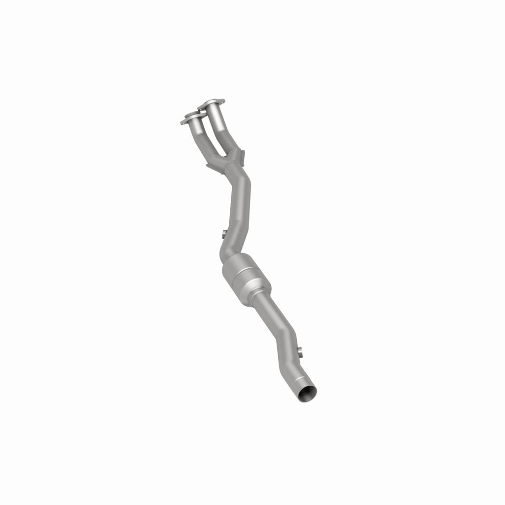 MagnaFlow Exhaust Products 4481687 California CARB Direct-Fit Catalytic Converter for Select BMW 840Ci