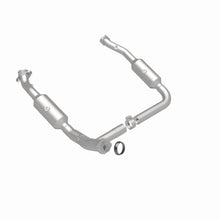 Load image into Gallery viewer, MagnaFlow Exhaust Products 49598 OEM Grade Direct-Fit Catalytic Converter for Select Ford Explorer, Ford Explorer Sport Trac, Mercury Mountaineer