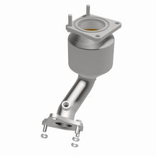 Load image into Gallery viewer, MagnaFlow Exhaust Products 5582163 California CARB Direct-Fit Catalytic Converter for Select Nissan Pathfinder