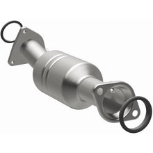 Load image into Gallery viewer, MagnaFlow Exhaust Products 5582223 California CARB Direct-Fit Catalytic Converter for Select Mazda CX-7