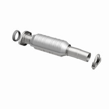 Load image into Gallery viewer, MagnaFlow Exhaust Products 24158 HM Grade Direct-Fit Catalytic Converter for Select Toyota Sienna