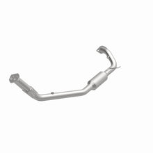 Load image into Gallery viewer, MagnaFlow Exhaust Products 4481698 California CARB Direct-Fit Catalytic Converter for Select Isuzu Amigo