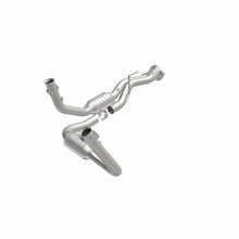 Load image into Gallery viewer, MagnaFlow Exhaust Products 49687 OEM Grade Direct-Fit Catalytic Converter for Select Jeep Commander, Jeep Grand Cherokee