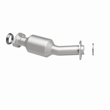 Load image into Gallery viewer, MagnaFlow Exhaust Products 52557 OEM Grade Direct-Fit Catalytic Converter for Select Toyota Sienna