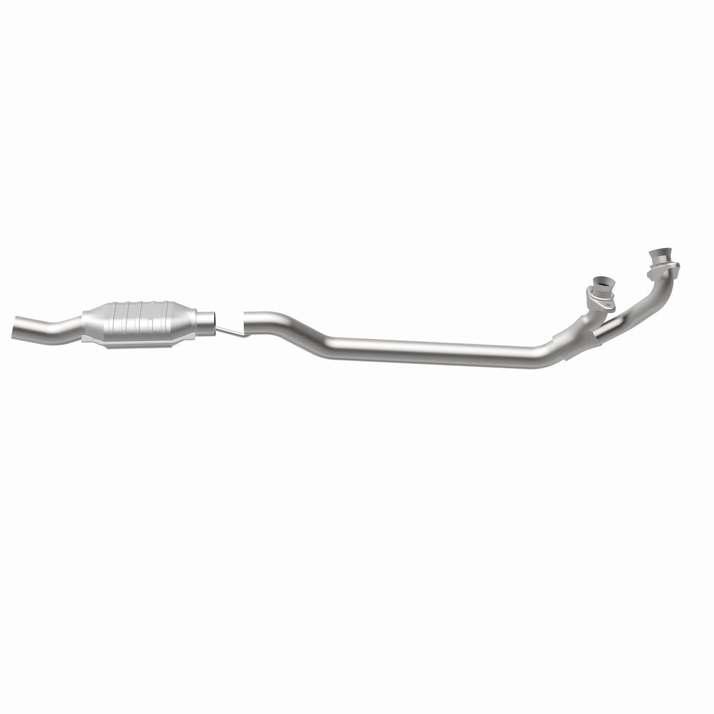 MagnaFlow Exhaust Products 93302 Standard Grade Direct-Fit Catalytic Converter for Select Ford Bronco, Ford E-150 Econoline, Ford E-150 Econoline Club Wagon, Ford E-250 Econoline, Ford E-250 Econoline Club Wagon, Ford E-350 Econoline, Ford E-350