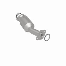 Load image into Gallery viewer, MagnaFlow Exhaust Products 52557 OEM Grade Direct-Fit Catalytic Converter for Select Toyota Sienna