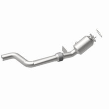 Load image into Gallery viewer, MagnaFlow Exhaust Products 5561522 California CARB Direct-Fit Catalytic Converter for Select Ford Mustang